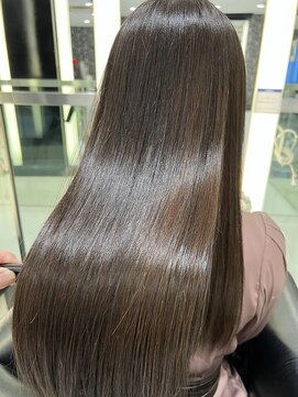 エアー 銀座タワー(AIR) ツヤ髪スタイル/くすみカラー/美髪/レイヤーカット【榛葉】