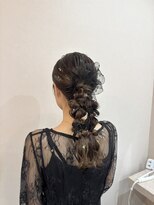 ミラ(Mila)&nbsp;ふわふわパーティ編み下ろし★