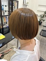 アタッチメントビューティー(ATTACHMENT BEAUTY) ハイトーンボブ