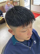 ヘアーサロン さいれんち フェードカット