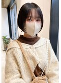 レイヤーボブショートグレージュ暗髪顔まわりシースルー前髪黒髪