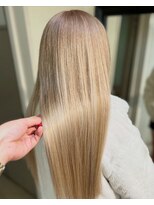 アフィナー(Afinar) ミルクティーカラー&最高級レミーエクステ80本【横浜/横浜駅】