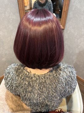 サンヨンナナハチ(3478) 色っぽいレッドボブスタイル