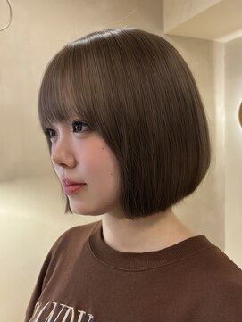 LUVISM 栄店/名古屋/ダブルカラー/ブリーチ/顔周りレイヤー/学割【5月1日OPEN(予定)】 ミルクティーベージュ/ボブ/タンバルモリ/韓国ボブ/yuria