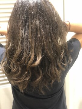 エイト新宿店(EIGHT shinjuku) EIGHT shinjuku 【エイト】 新宿店 バレイヤージュ