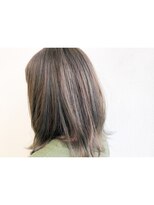 マルクラフ(hair shop Marque Laugh)&nbsp;ハイライトオリーブベージュ☆