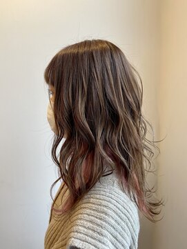 サジアーツバグス ピンクのインナーカラー☆