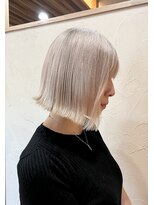 ロータス(LOTUS)&nbsp;ホワイトブロンドボブ