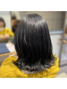 メゾン(Maison) 透明感ブルーブラック暗めカラー栄/矢場町/上前津