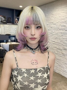 ノラ シンディ(NORA CYNDY) ウルフカット エンドカラー