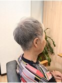 白髪ショート
