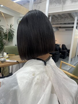 アル 心斎橋(alu) ショートボブ/ツヤ髪スタイル/黒髪カタログ