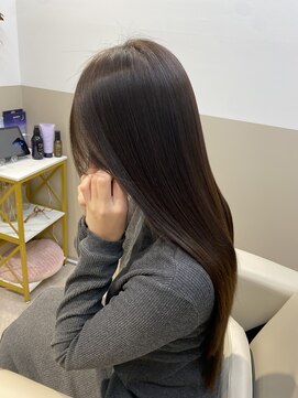 シュヴーブリヤン(cheveux brillants) 【芯から潤うツヤ髪】指通りなめらかな上質ストレート