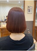 丸みボブ・チェリーレッドカラー