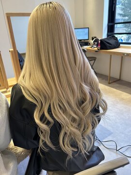 ベルグローアルファ(BELLE GROW ALPHA) レイヤーカット/ミルクティーグレージュ/ダブルカラー/エクステ