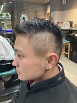 クラウン(CROWN)&nbsp;フェードカット