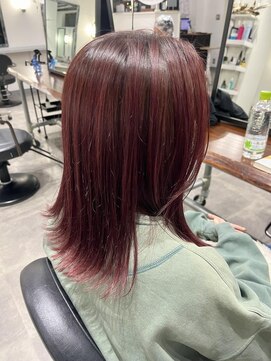 ホリー(HOLLY) 艶レッド!