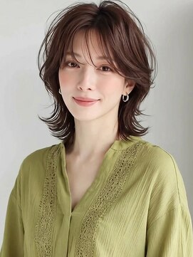 カバーヘア 上尾西口店(COVER HAIR) くびれミディアム小顔ハイレイヤーウルフカットA10上尾30代40代