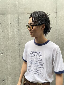 リヤン(Le lien) 波巻きツイストスパイラル/刈り上げセンターパート/溝の口
