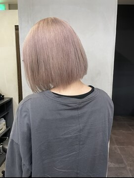 ニル(NiLL) 【ハイトーンボブ】