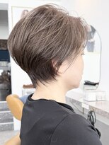 ファチュール(fAture.)&nbsp;★グレージュ白髪ぼかし40代50代くびれショートボブ西宮北口