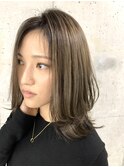 エアタッチ×無彩色