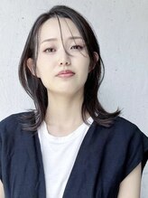 ザヘアメイクシェア(THE -HAIR MAKE SHARE-) くすみ感＆品よく可愛い♪髪型＆メイクで新しいジブンを発見