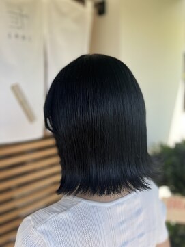 ミキカミ 外はねボブ×ブルーブラック