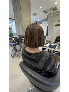 モードケイズブラン(MODE K's Blanc) ハイライト×ioLu髪質改善ストレート【白髪ぼかし】