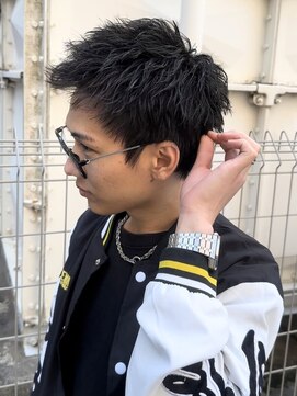 刈部倶楽舞 刈部倶楽舞 スパイキ―ショート×スパイキーツイストパーマ