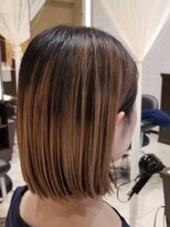 ミック ヘアアンドメイクアップ 高田店(miq Hair&Make up)&nbsp;大人ショートボブ/重めボブ/切りっぱなしボブ/小顔ショート