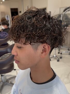 グランデュール 東静岡池田店(GRANDEUR) 波巻きスパイラルパーマメンズマッシュパーマツイストパーマ