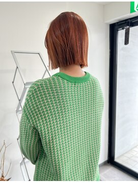 リリ バイ クローバー(lili by CLOVER) オレンジブラウン/オレンジベージュ/切りっぱなしボブ/ボブ