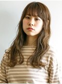 ウェーブヘア ブリーチ ハイトーン レイヤーカット ベージュ