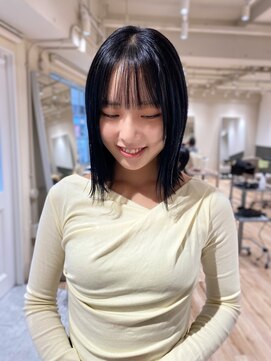 カナージュ(Canage) 外ハネボブ×艶々暗めカラー