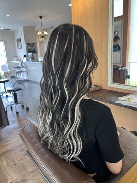 ラッシュヘアー(Rush hair) シールエクステで作るハイライト