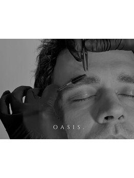 ヘア＋アイブロウでトータルケア＊眉用に開発された液剤を用いて、眉毛の毛流れを自由自在に。