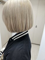 ベベ マルヤマ('BEBE maruyama)&nbsp;ホワイトベージュボブ