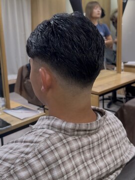 ガレージ 原宿 表参道(Garage) ニュアンスパーマメンズパーマメンズショートビジネスヘア