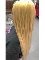 マドゥーズ ヘアショップ(Madoo's hair shop)&nbsp;Barbieブリーチ