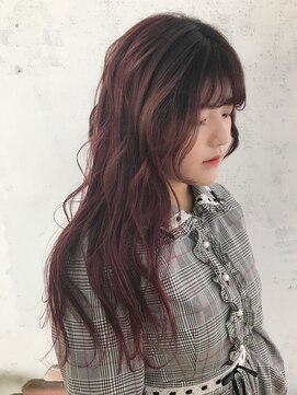 アドール(ADOR) 韓国レッドピンク