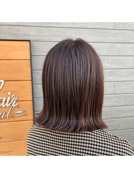 ラルジュヘアイコール(Large hair equal =) 切りっぱなし外ハネボブ
