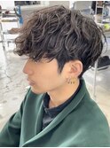 ツイストスパイラルパーマ刈り上げツーブロックメンズパーマ