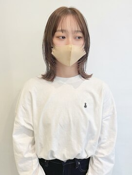 バジルプープラ(basil pupula) 【フェイスレイヤーボブ × インナーカラー】