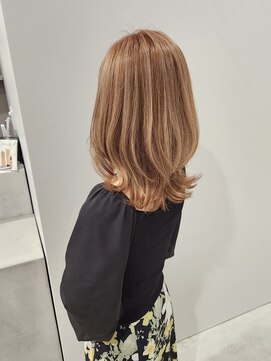 オン(ON) 大人のハイトーンベージュ