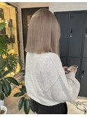 #グレーベージュ#ベージュ#グレージュ#ケアブリーチ#ミディアム
