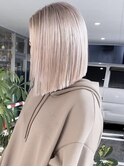 春トレンド外国人風ブリーチとパッツっとボブのナチュラル可愛い