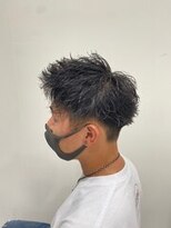 メンズアヴァンス イオンモール和歌山店(MENS AVANCE.)&nbsp;ツイストパーマ×ツーブロック×ナチュラルフェード