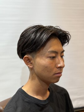 ヘアモード キクチ 銀座店 銀座 理容室 ナチュラルウェーブセンターパート