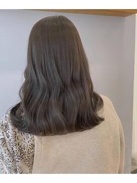 ロマリア(Lomalia) 乾かすだけでキマる髪/艶髪透明感くすみブラウン